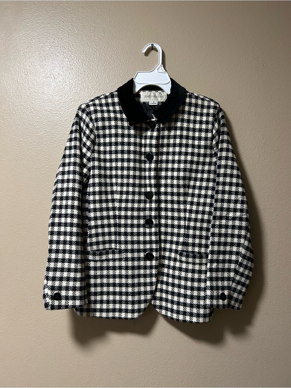 Vintage Jones New York Wool Blazer Size 4 Plaid Preppy Velvet Collar Equestrian
